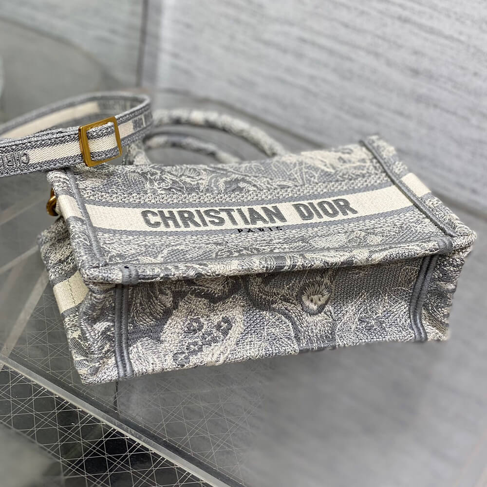 D*or mini D*or book tote
