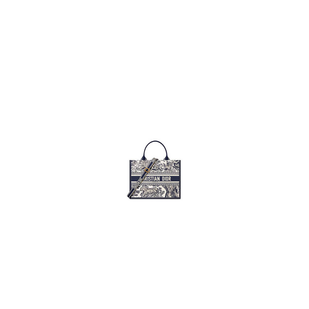medium D*or book tote