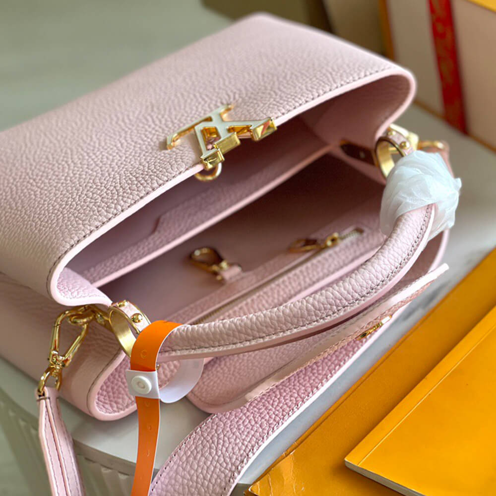 LV Capucines BB