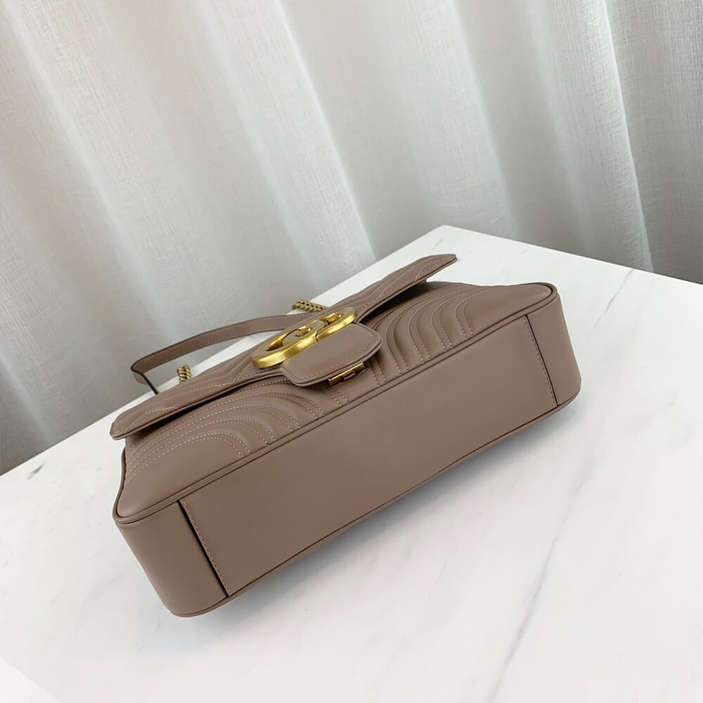 GG Marmont medium matelasse shoulder bag