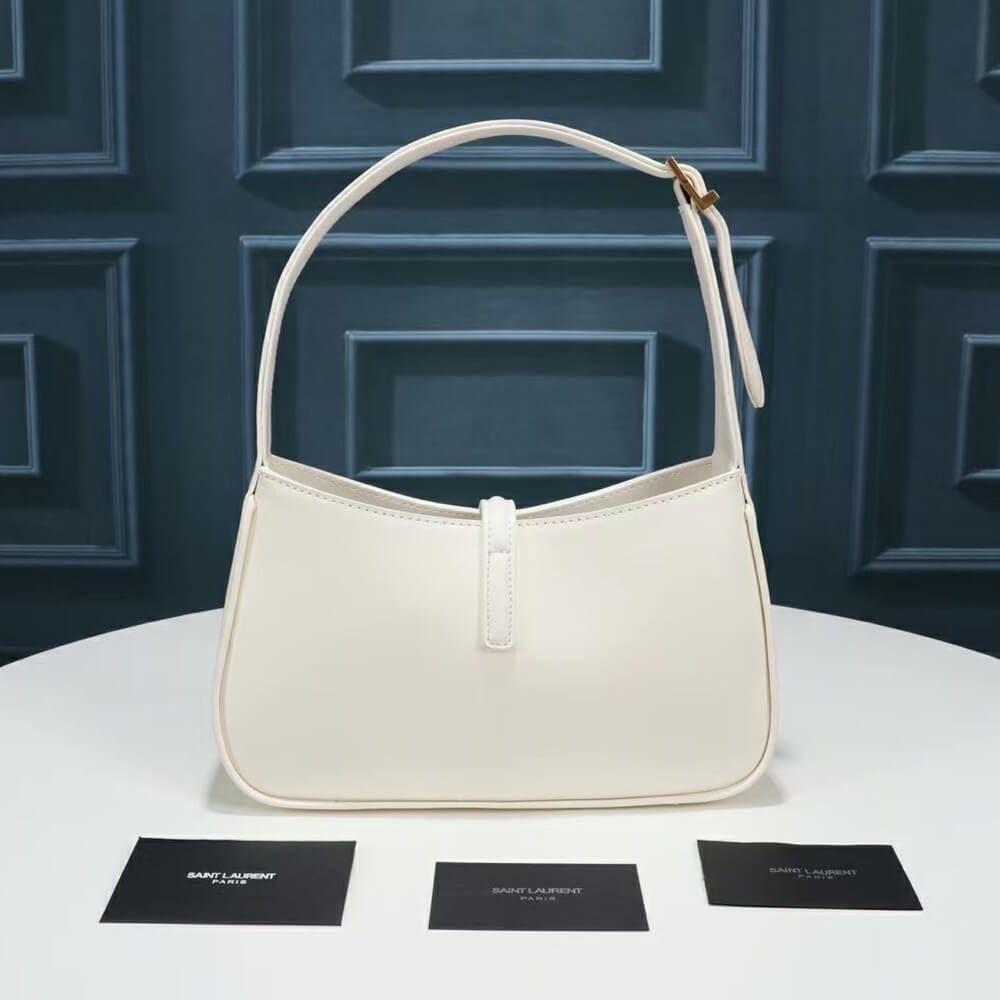 YSL LE 5 À 7 bag in smooth leather