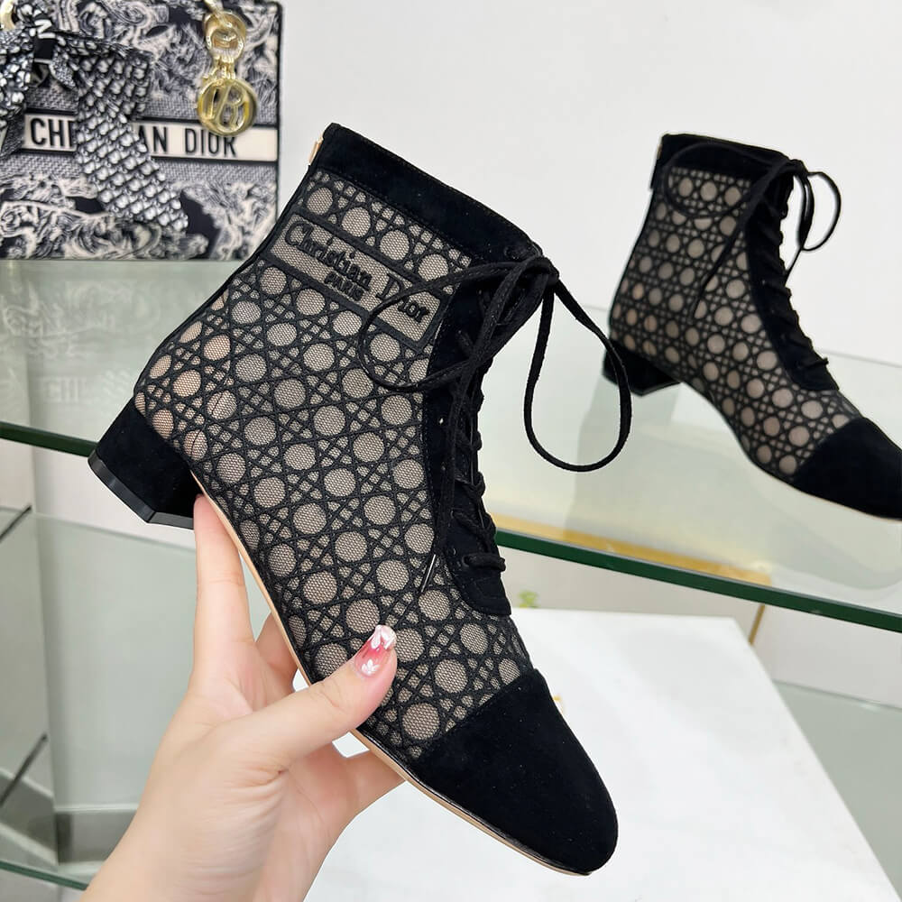 D*or naughtily-d heeled ankle boot