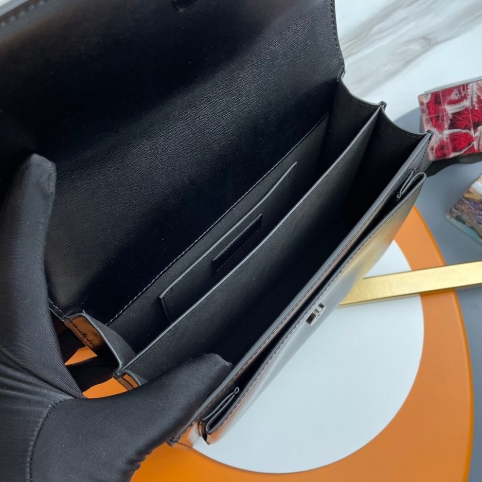 YSL sunset medium leather shoulder bag