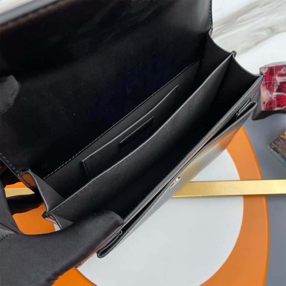 YSL sunset medium leather shoulder bag