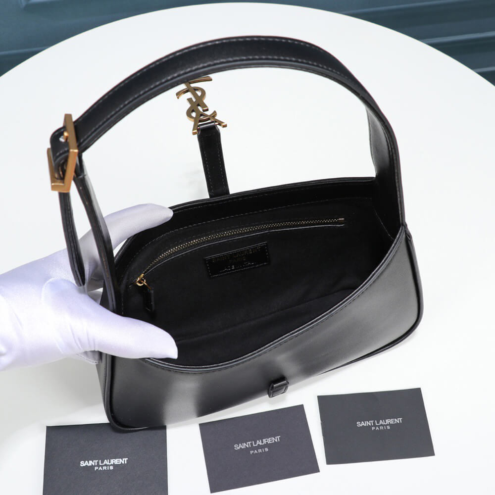 YSL LE 5 À 7 bag in smooth leather