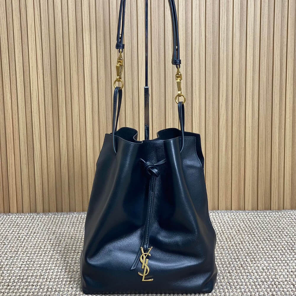 YSL PARIS VII pochon in lambskin