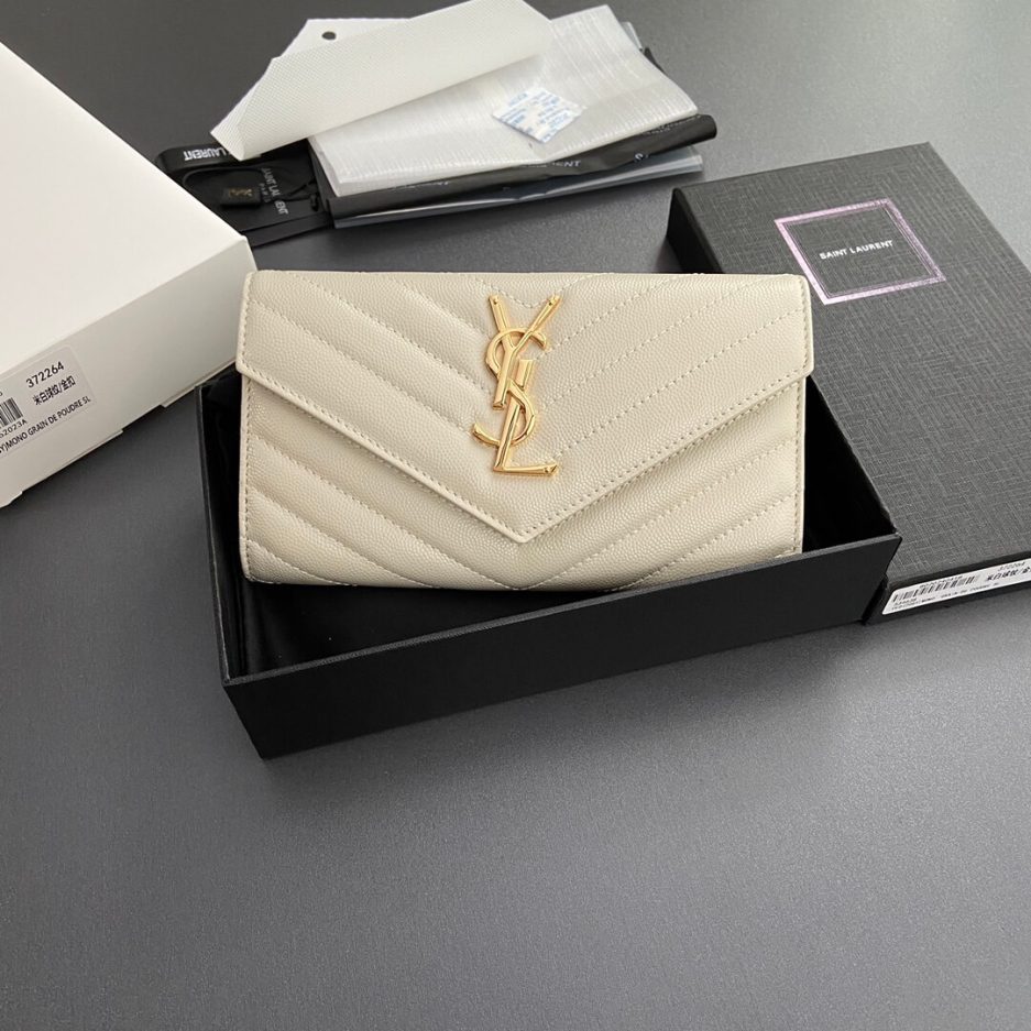 YSL CASSANDRE MATELASSÉ LARGE FLAP WALLET IN GRAIN DE POUDRE LEATHER