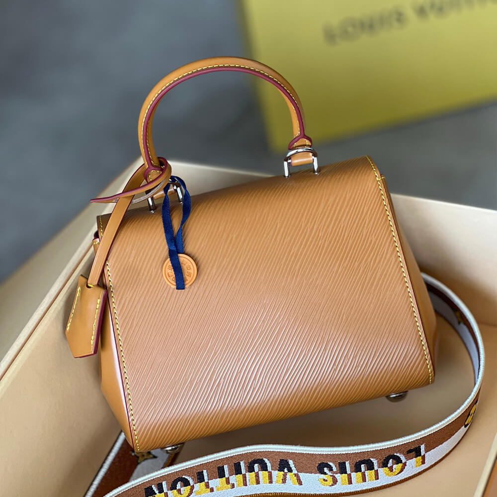 LV  Cluny Mini