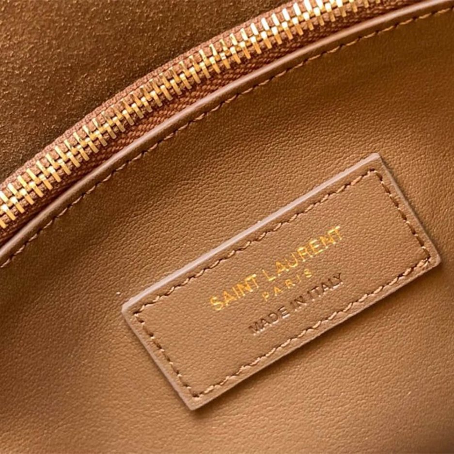 ysl le 5 À 7 S*pple small in grained leather