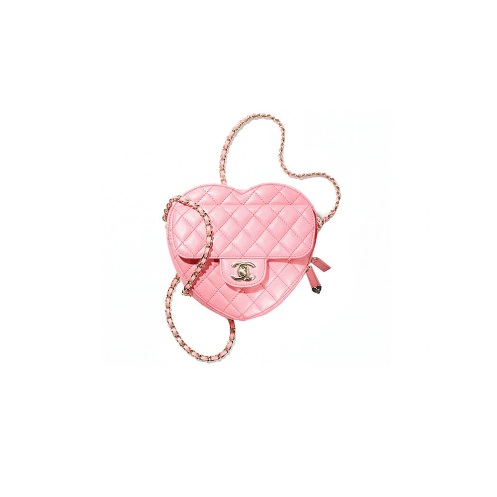 Ch*el 22s heart bag