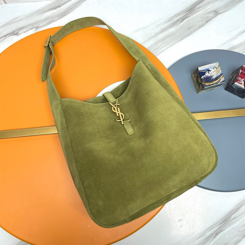 ysl le 5 À 7 S*pple suede large