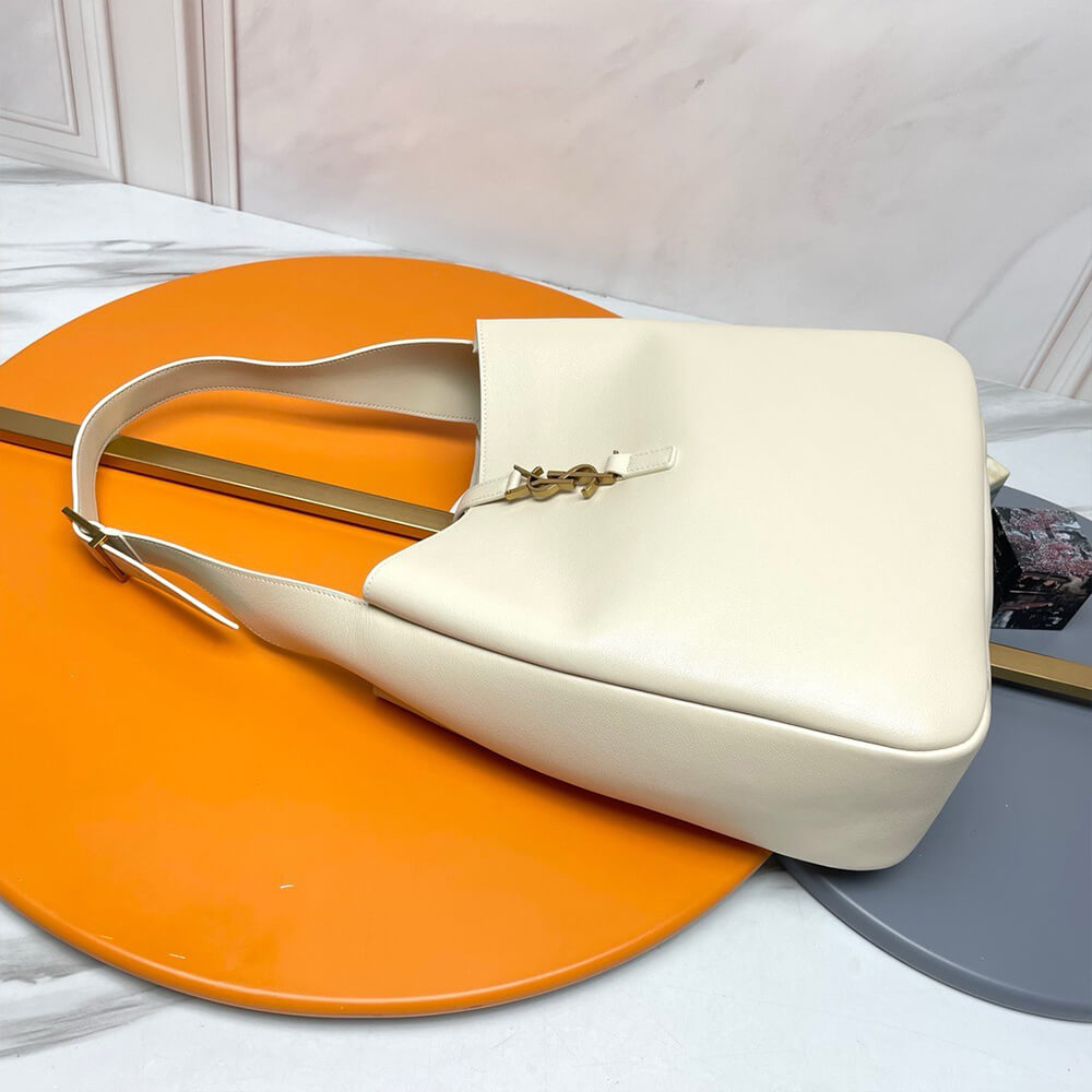 ysl le 5 À 7 S*pple large