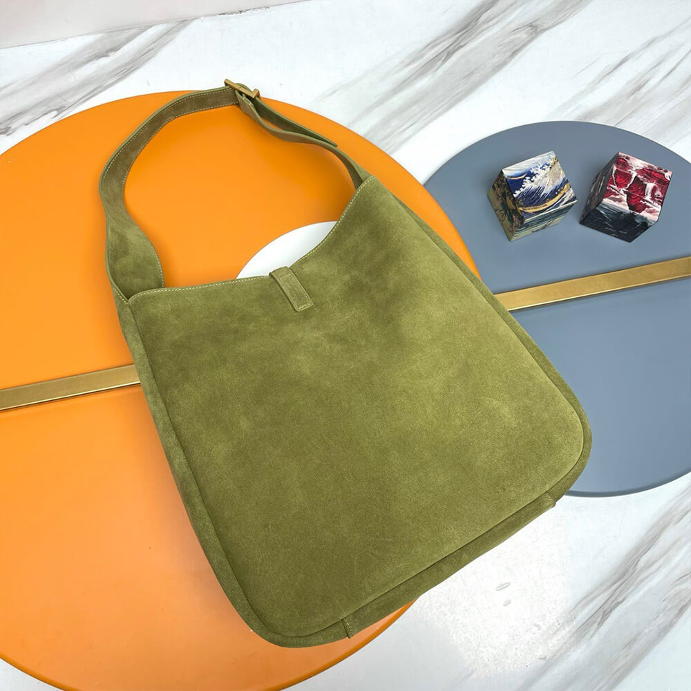 ysl le 5 À 7 S*pple suede large