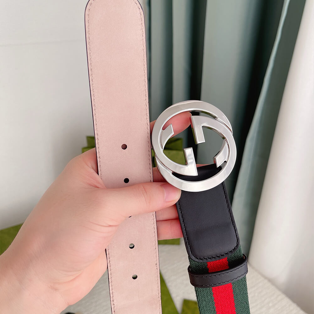 G*u*i buckle web belt