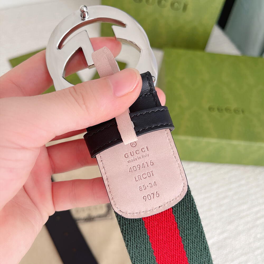 G*u*i buckle web belt