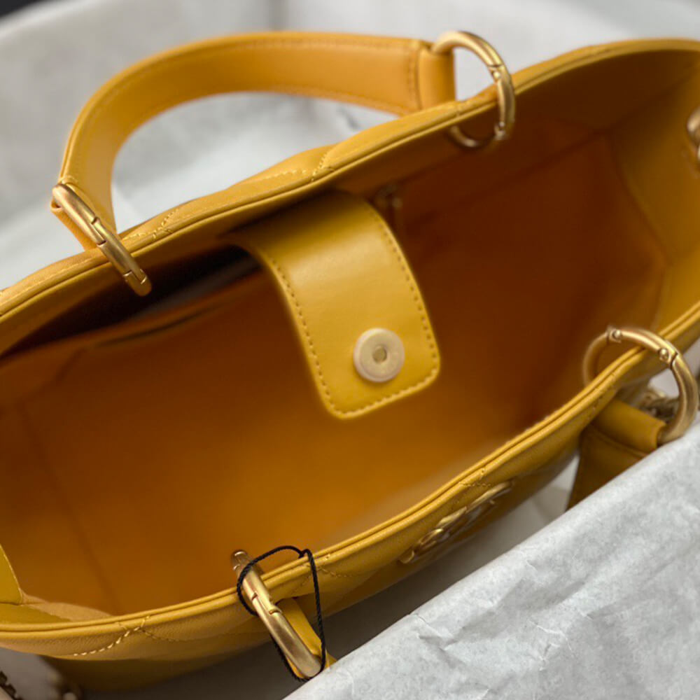 Ch*el shopping bag