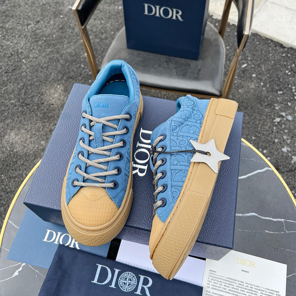 D*or b33 sneaker