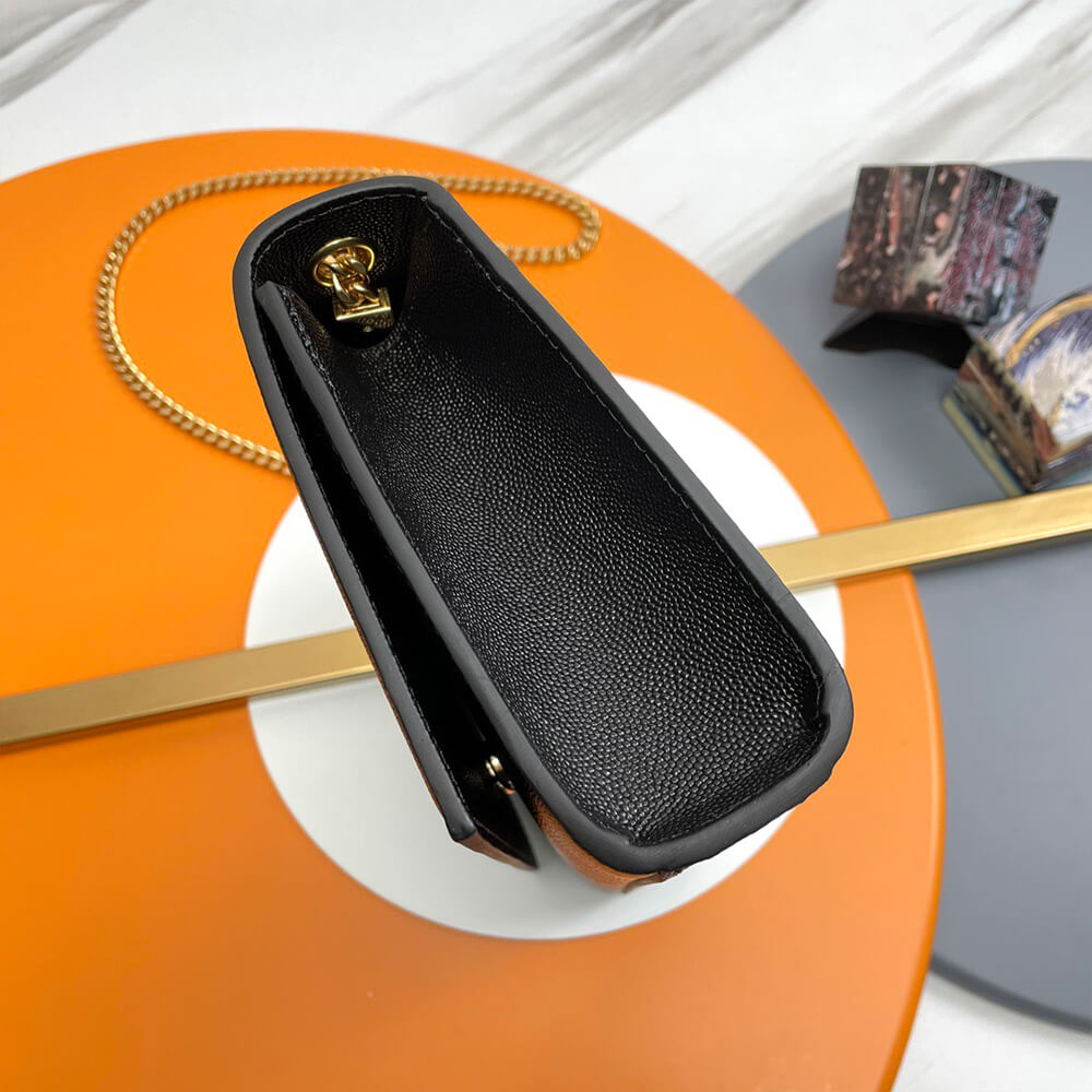 KATE MEDIUM CHAIN BAG IN GRAIN DE POUDRE EMBOSSED LEATHER