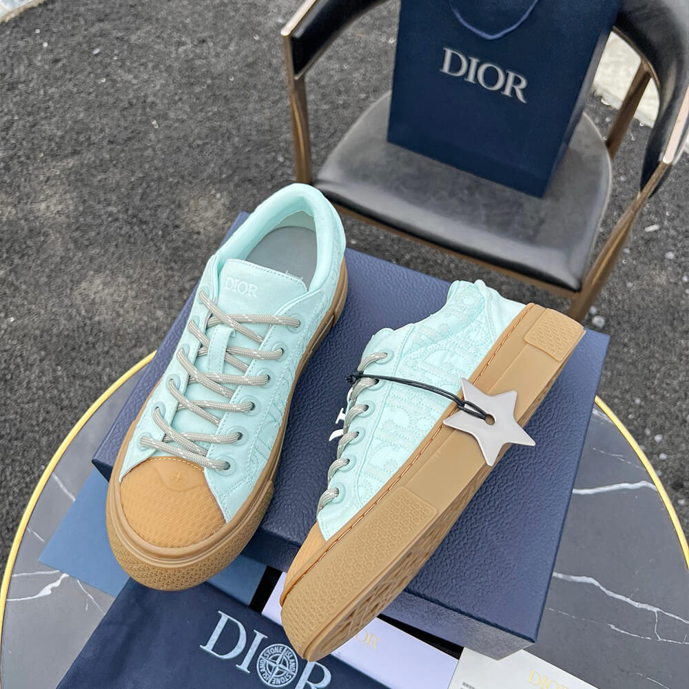 D*or b33 sneaker