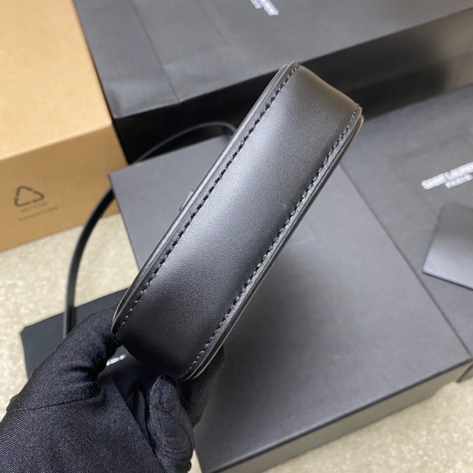 YSL Le 5 à 7 mini vertical bag in shiny leather