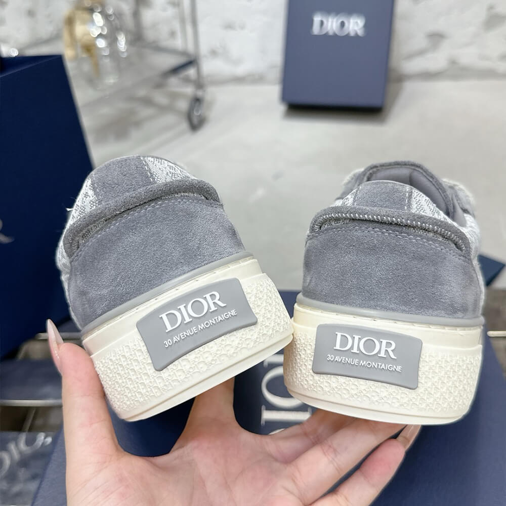 D*or b33 sneaker